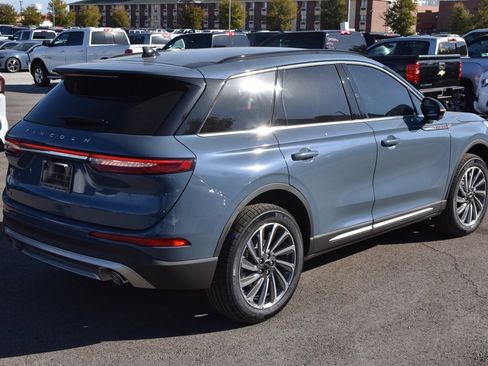 New 2026 Lincoln Corsair Reserve image 6