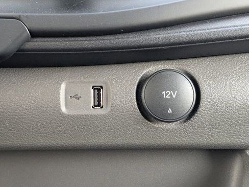 New 2025 Ford Transit 250 Base image 21