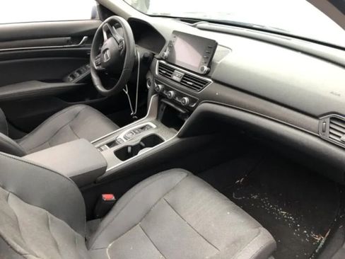 Used 2020 Honda Accord Touring image 35