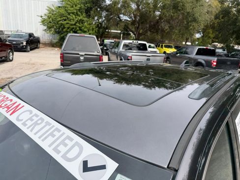 Used 2019 Jeep Grand Cherokee Limited w/ Luxury Group II image 11