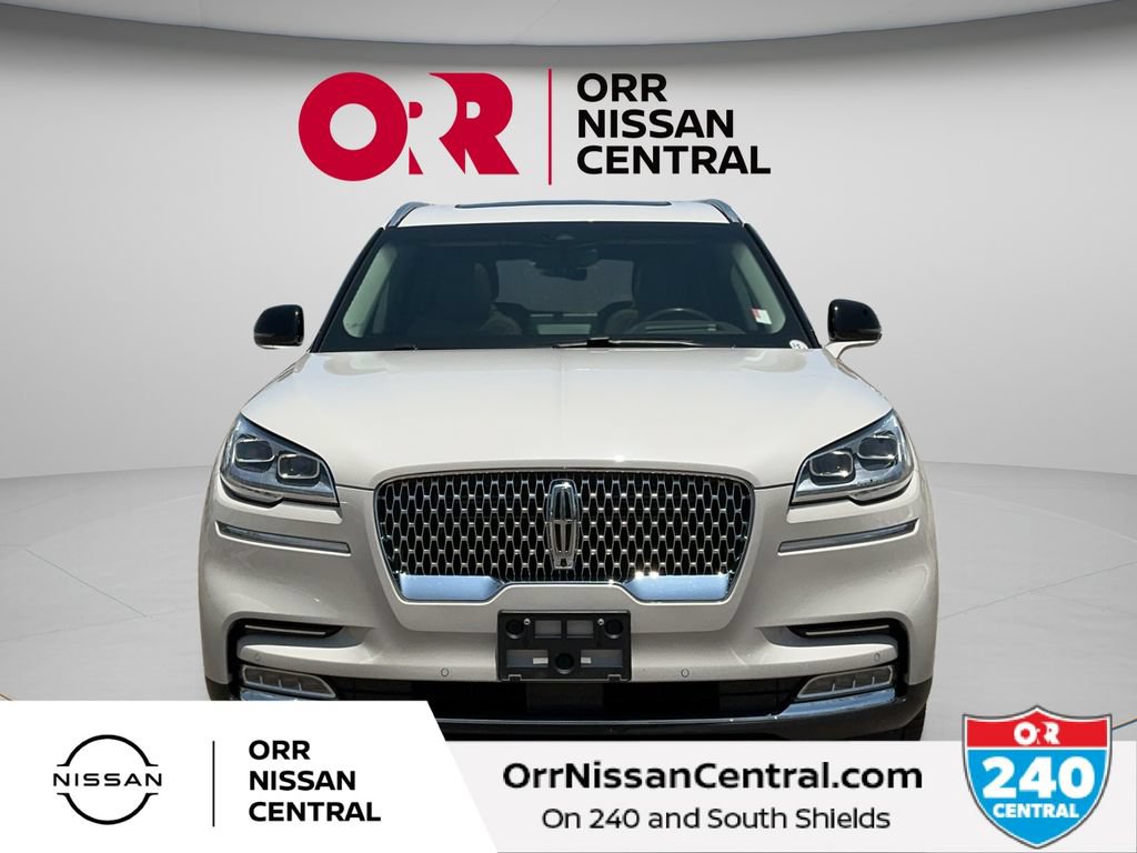Used 2023 Lincoln Aviator Reserve w/ Equipment Group 201A RWD image 2