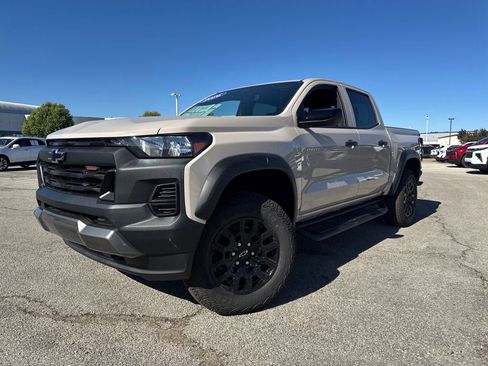 New 2026 Chevrolet Colorado Trail Boss AWD/4WD image 1