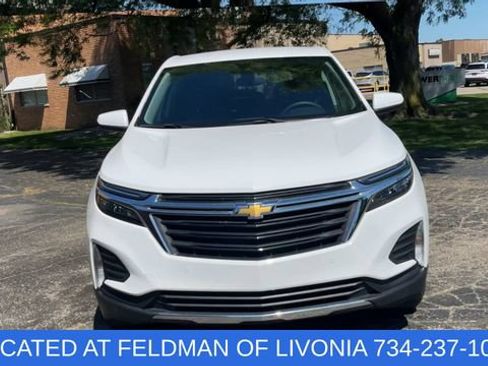 Used 2024 Chevrolet Equinox LT FWD image 3