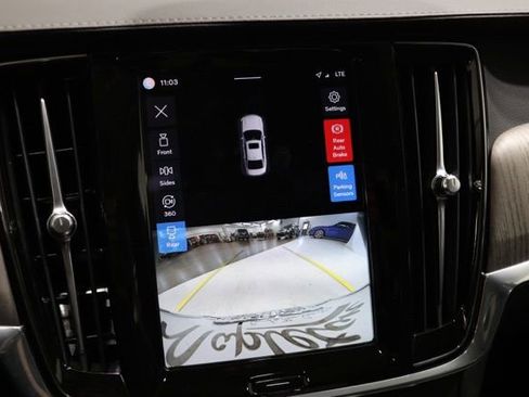 Used 2023 Volvo S90 B6 Ultimate w/ Lounge Package AWD/4WD image 27