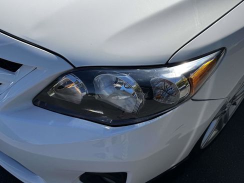Used 2013 Toyota Corolla S w/ Premium Pkg FWD image 7