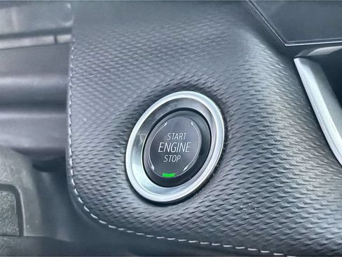 Certified 2025 Chevrolet Equinox LT w/ Convenience Package II AWD/4WD image 16
