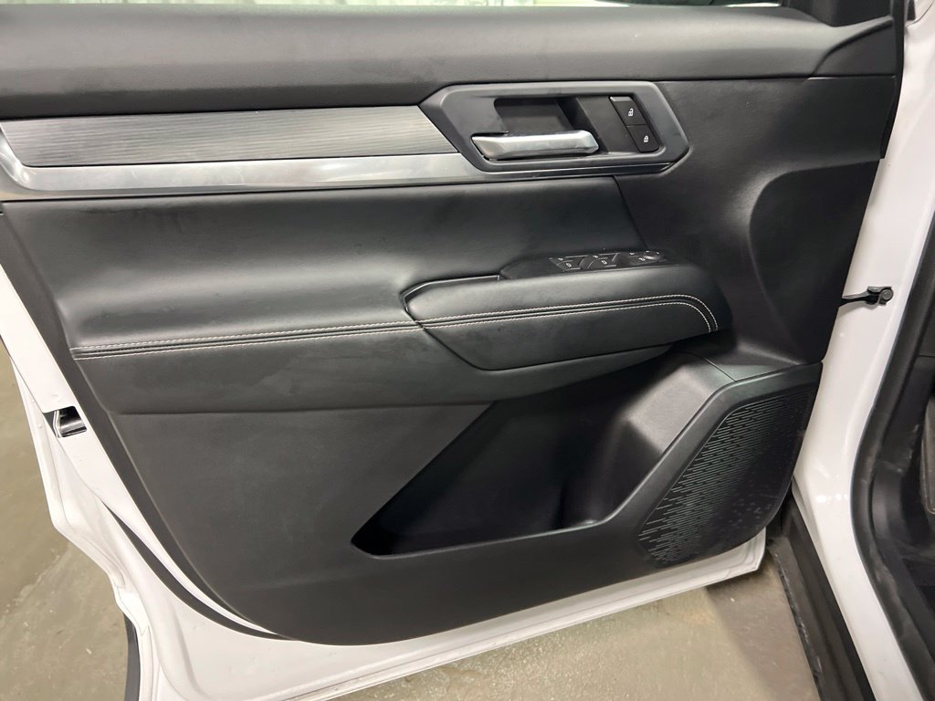 Used 2026 GMC Terrain Elevation FWD image 23