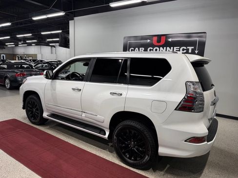Used 2019 Lexus GX 460 Premium AWD/4WD image 14