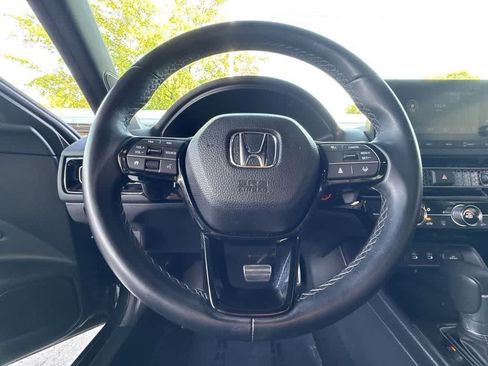 Used 2025 Honda Civic Sport image 15