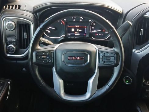 Used 2020 GMC Sierra 1500 SLT RWD image 21