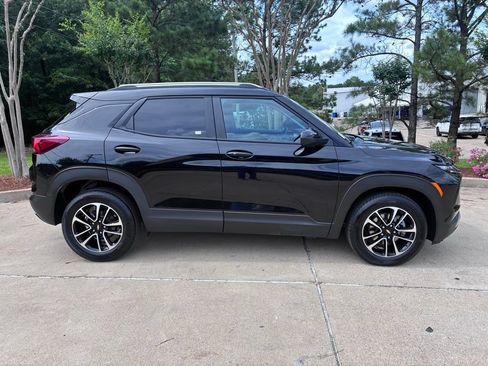 Certified 2025 Chevrolet TrailBlazer LT FWD image 8