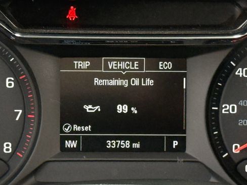 Used 2023 Chevrolet TrailBlazer ACTIV w/ Sun and Liftgate Package FWD image 14