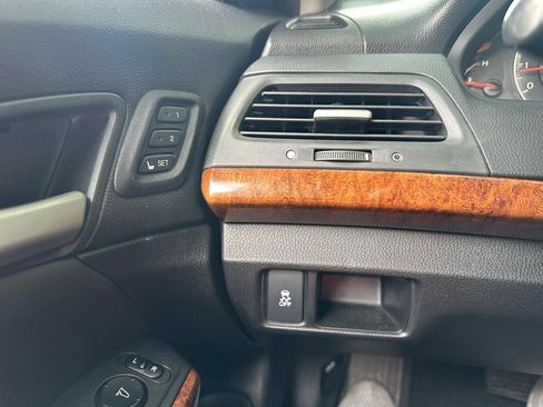 Used 2012 Honda Accord EX-L image 22