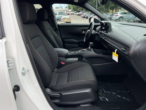 New 2027 Honda HR-V Sport image 10