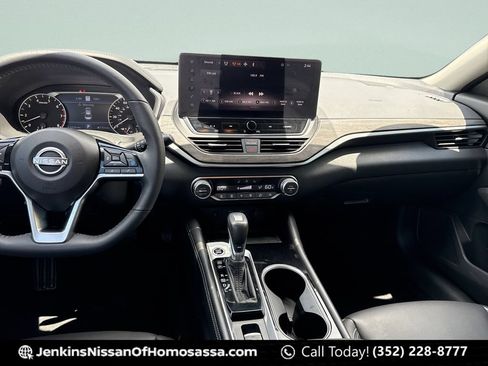 Certified 2024 Nissan Altima 2.5 SL AWD/4WD image 22
