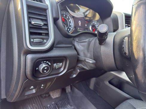 Used 2019 RAM 1500 Big Horn image 14