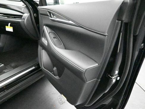 Certified 2025 INFINITI QX60 Luxe image 29