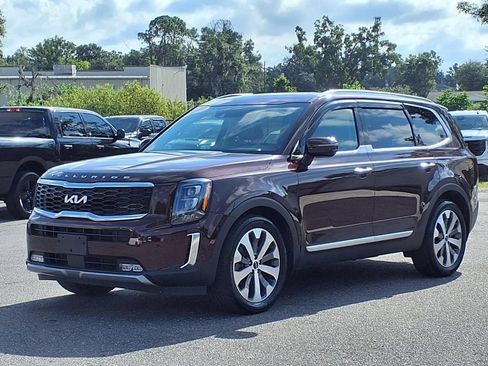 Used 2022 Kia Telluride SX AWD/4WD image 3