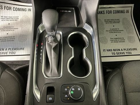 Used 2022 Chevrolet Traverse LT w/ LPO, Floor Liner Package AWD/4WD image 30