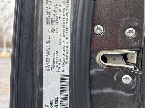 Used 2020 RAM 2500 Limited image 37