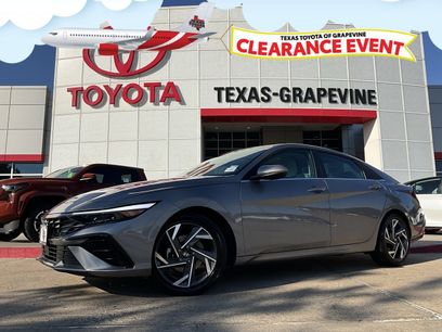 Used 2025 Hyundai Elantra Limited