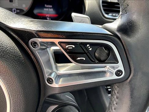 Used 2019 Porsche 718 Cayman S RWD image 18
