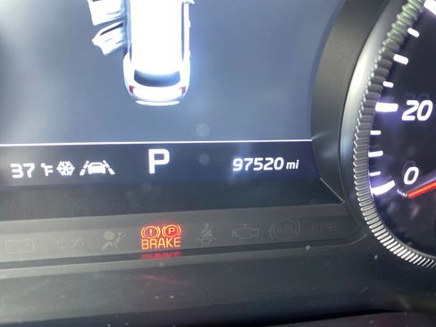 Used 2022 Kia Telluride SX w/ SX Prestige Package image 18