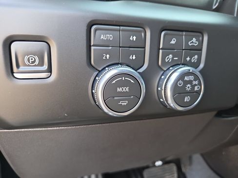 Used 2026 GMC Sierra 1500 AT4 AWD/4WD image 24
