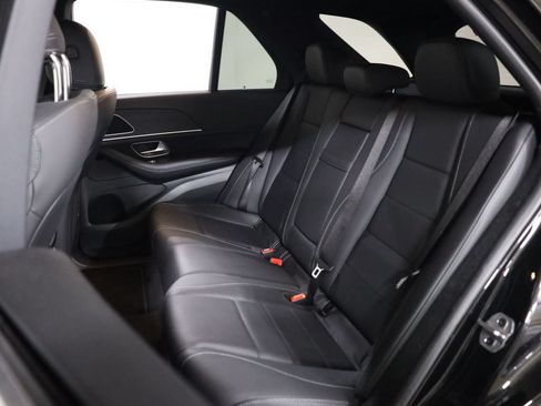 Certified 2026 Mercedes-Benz GLE 350 4MATIC image 36