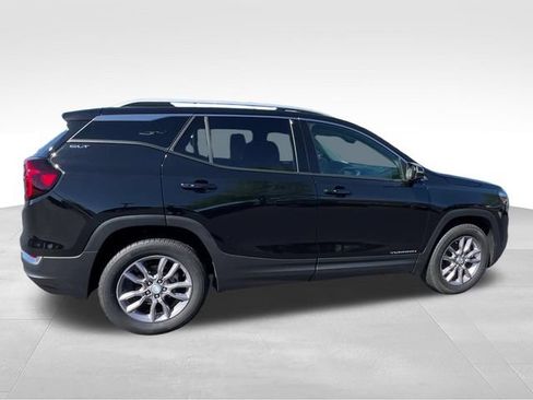 Certified 2023 GMC Terrain SLT w/ Infotainment Package II AWD/4WD image 7