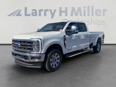 New 2026 Ford F350 Lariat w/ Lariat Premium Package