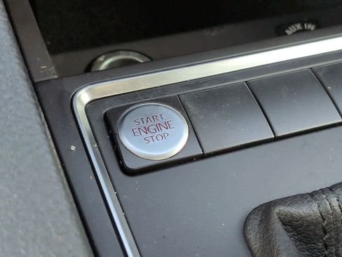 Used 2015 Volkswagen Jetta S FWD image 25