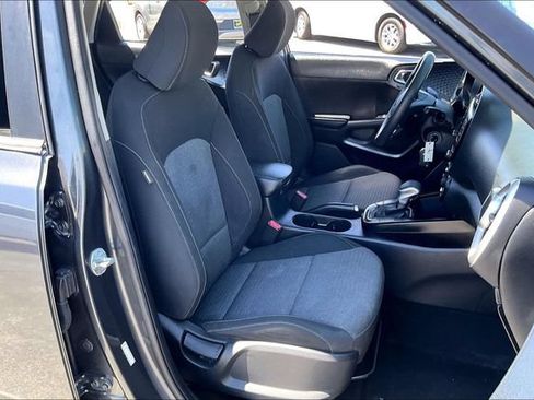 Used 2021 Kia Soul S FWD image 6