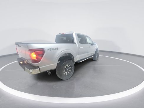 Used 2024 Ford F150 XLT AWD/4WD image 8
