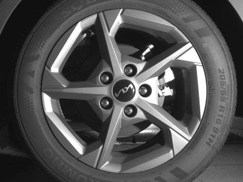 Used 2025 Kia K4 FWD image 14