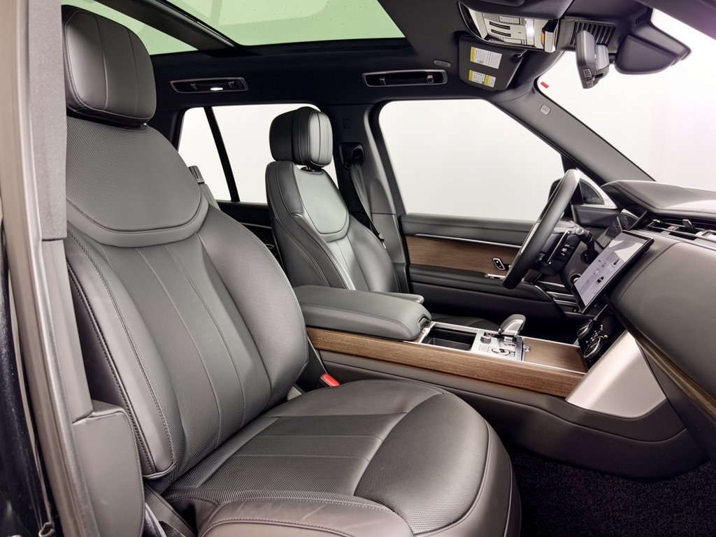 Certified 2023 Land Rover Range Rover SE AWD/4WD image 30
