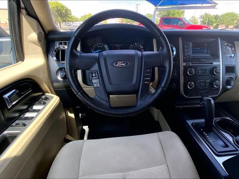 Used 2017 Ford Expedition EL XL w/ Equipment Group 101A RWD image 5