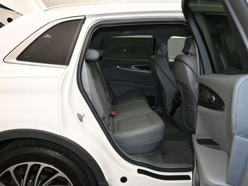 Used 2020 Lincoln Nautilus Reserve w/ Equipment Group 201A image 27