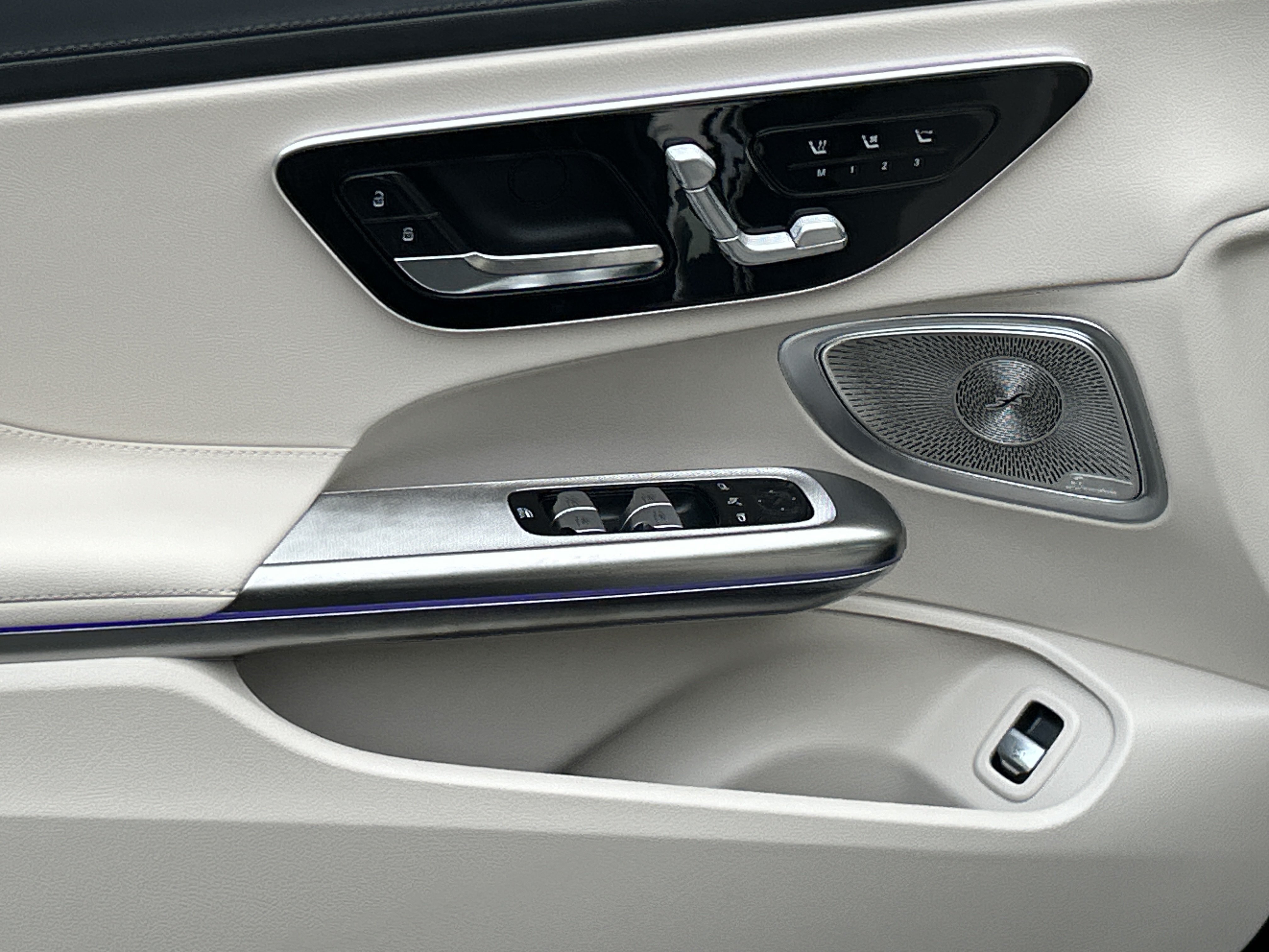 New 2027 Mercedes-Benz CLE 450 4MATIC Cabriolet image 27