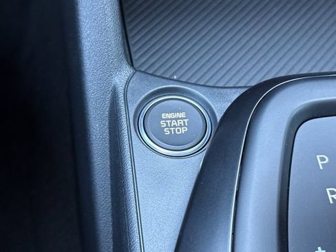 New 2026 Kia K4 FWD image 25
