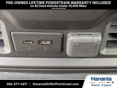 Used 2021 Chevrolet Silverado 1500 LT Trail Boss AWD/4WD image 15