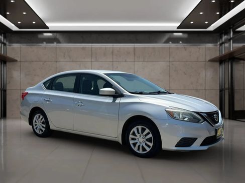 Used 2019 Nissan Sentra S FWD image 13