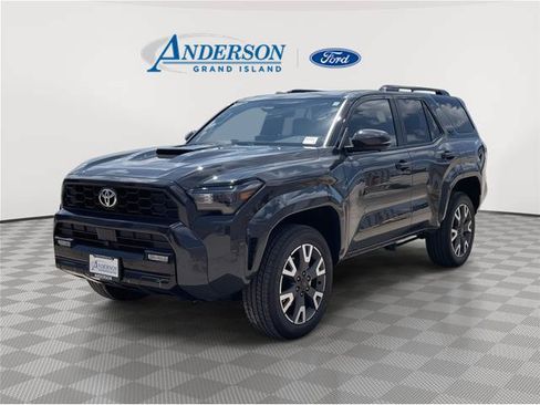 Used 2026 Toyota 4Runner TRD Sport Premium w/ Tow Technology Package AWD/4WD image 1