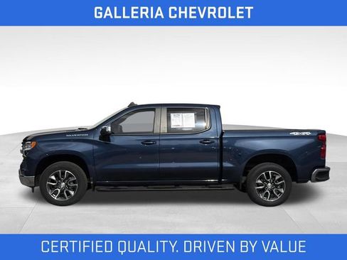 Used 2023 Chevrolet Silverado 1500 LT w/ Leather Package AWD/4WD image 4
