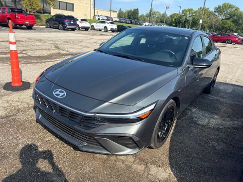 Certified 2026 Hyundai Elantra Sport FWD image 1
