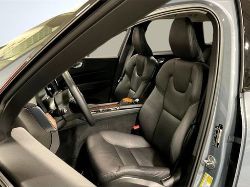 Certified 2023 Volvo XC60 B5 Plus w/ Climate Package image 25