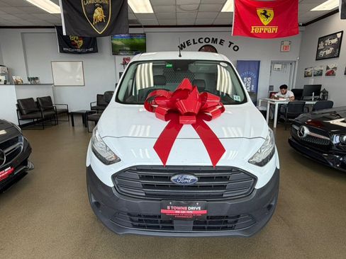 Used 2022 Ford Transit Connect XL FWD image 4