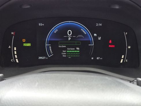 Used 2025 Toyota Camry SE w/ Convenience Package FWD image 6