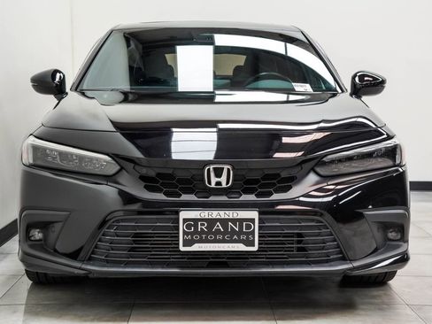 Used 2022 Honda Civic Sport Touring image 6