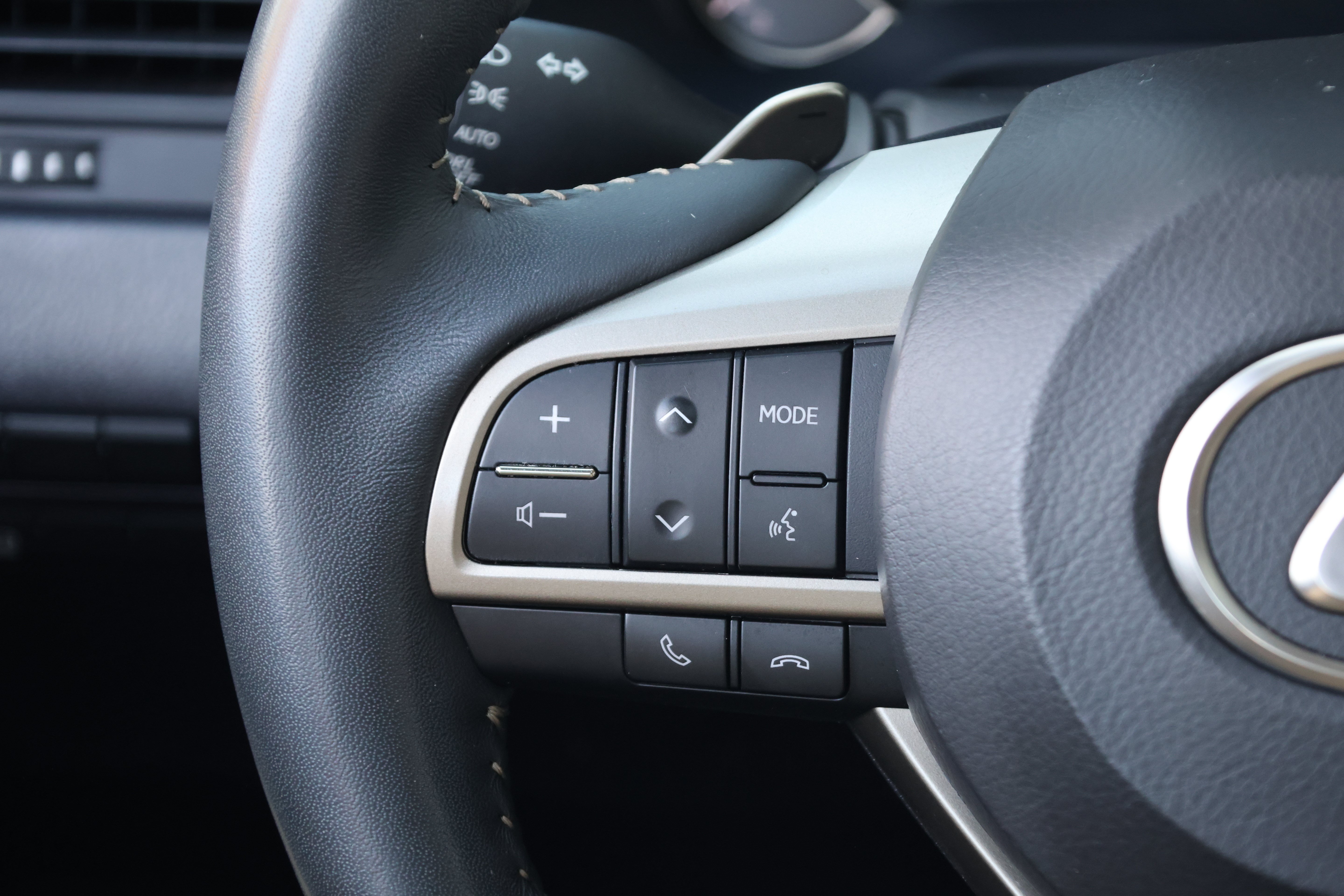 Used 2022 Lexus RX 350 FWD w/ Premium Package image 30